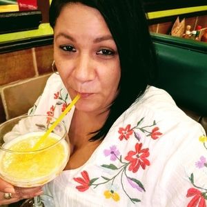 Meet your Posher, Deborah